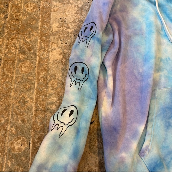 Blue and Purple Tie Dye Hoodie “Good Vibes” Melting Smiley Face - Picture 3 of 6